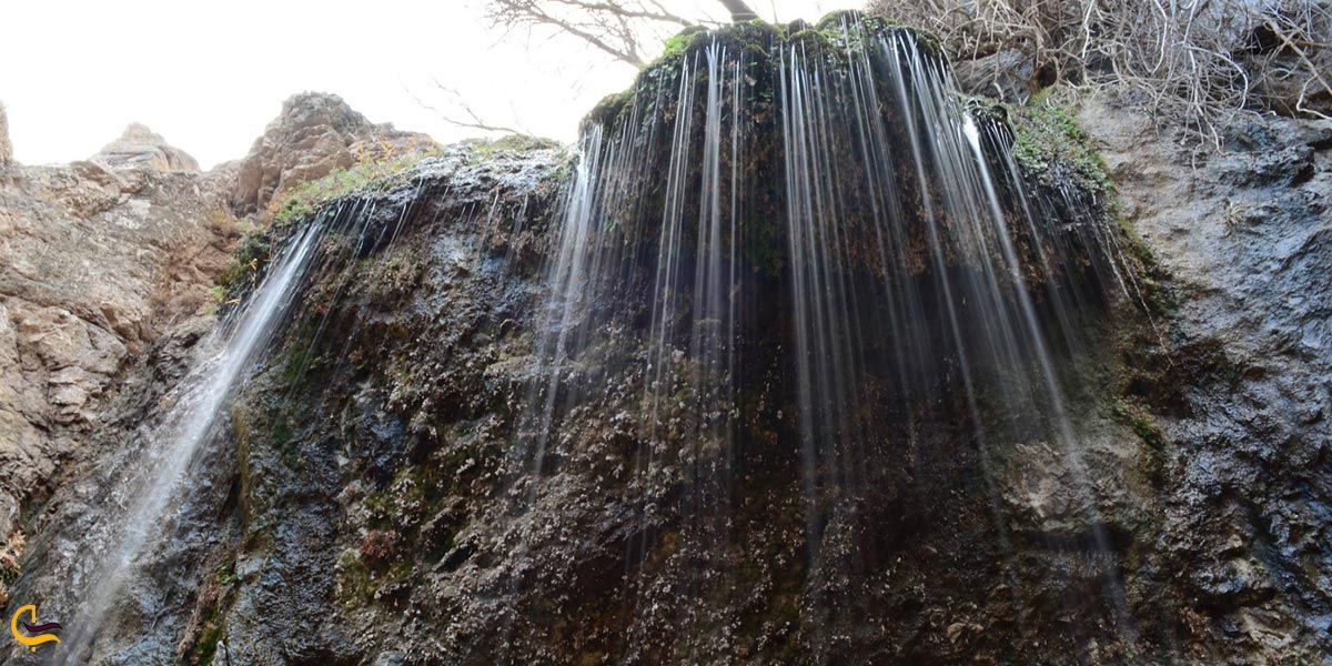 waterfall-hendese.jpg