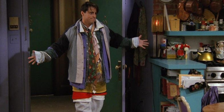 Friends-Joey-wearing-all-of-Chandlers-clothes.jpg