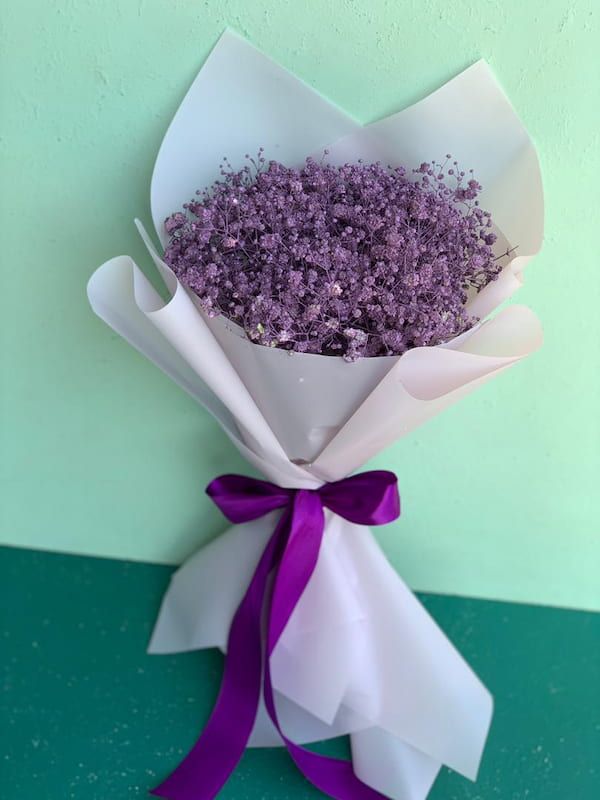 Purple-gypsophila-bouquet-.jpg