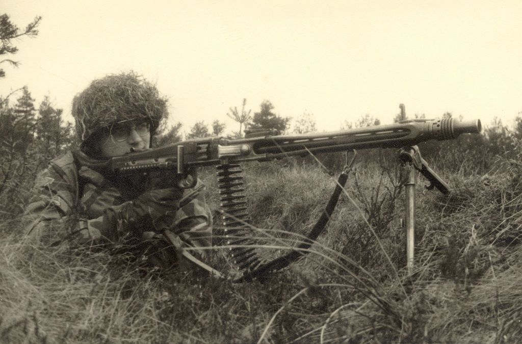 MG42-01k.jpg